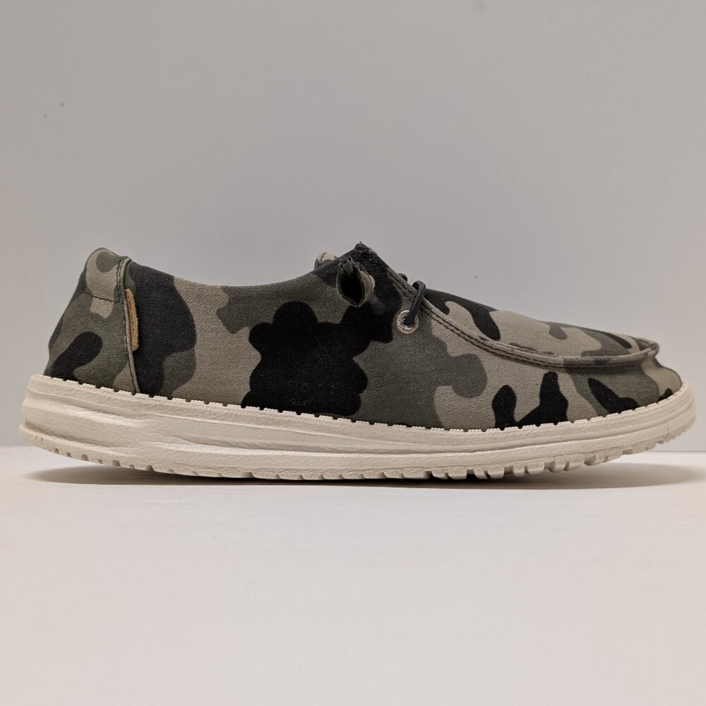 Hey Dude Wendy Camo Slip-On Shoes in Green and Black - Picture 4 of 16
